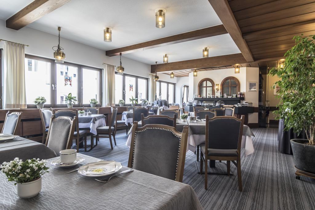 Hotel Garni Oberrhein Райнфельден Экстерьер фото